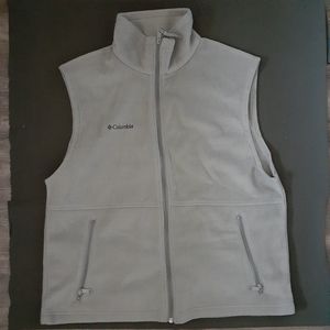 Columbia vest